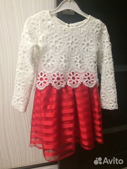 Платье на девочку 5-6 лет