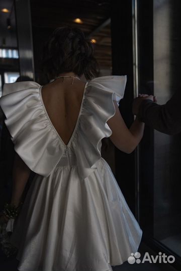 Свадебное платье 42 44 короткое
