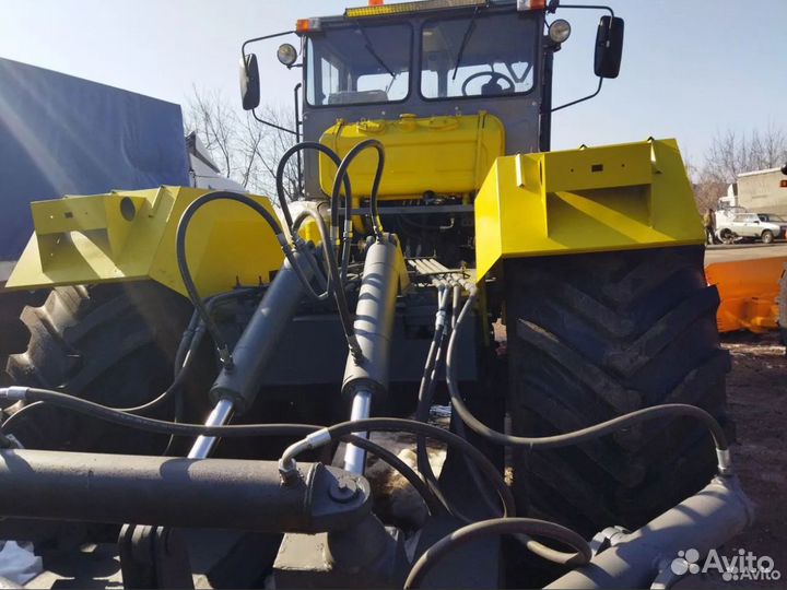 Трактор Кировец К-700, 2001