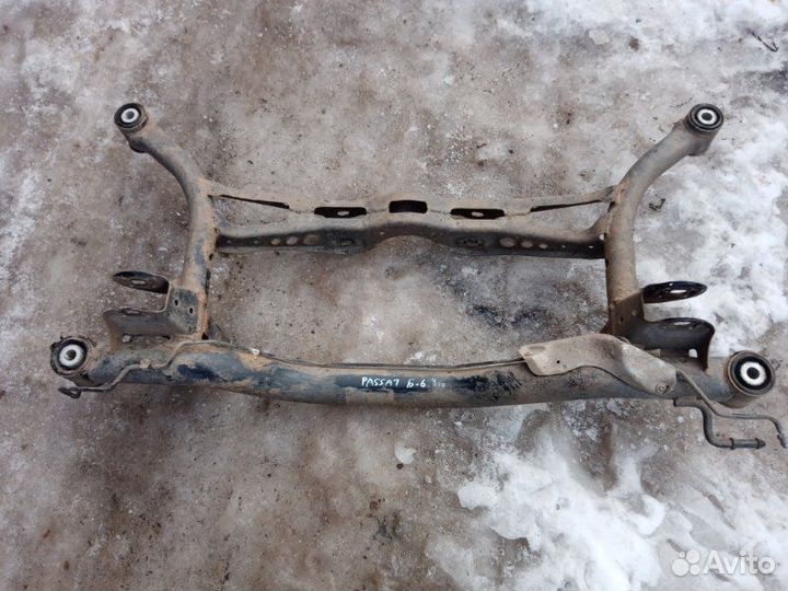 Подрамник задний Volkswagen Passat B6 CAX 2008