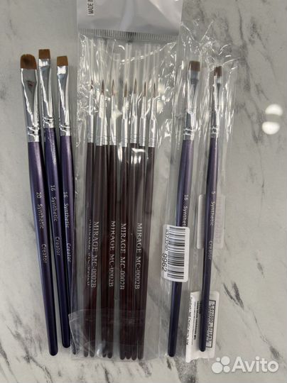 Кисти buton, kris black, synthetic