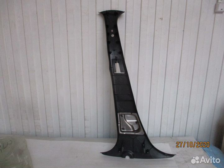 Обшивка стойки для Renault Logan 2005-2014