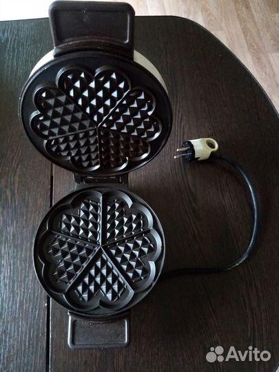 Электровафельница