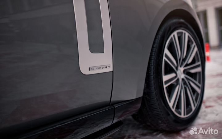 Land Rover Range Rover 4.4 AT, 2022, 7 900 км