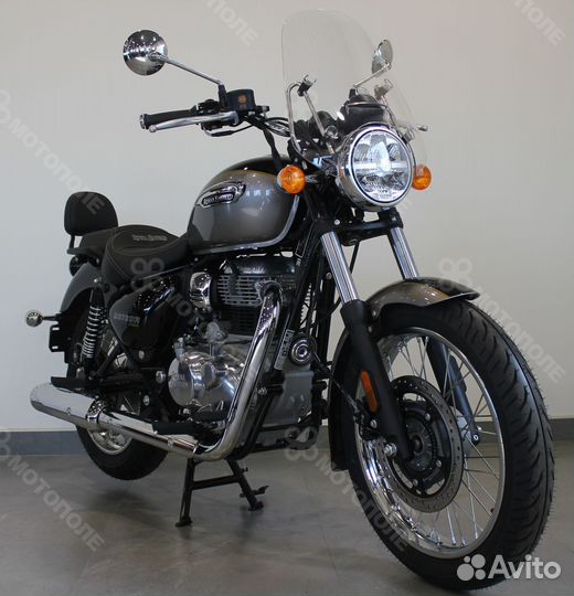 Royal Enfield Meteor 350 Aurora Black