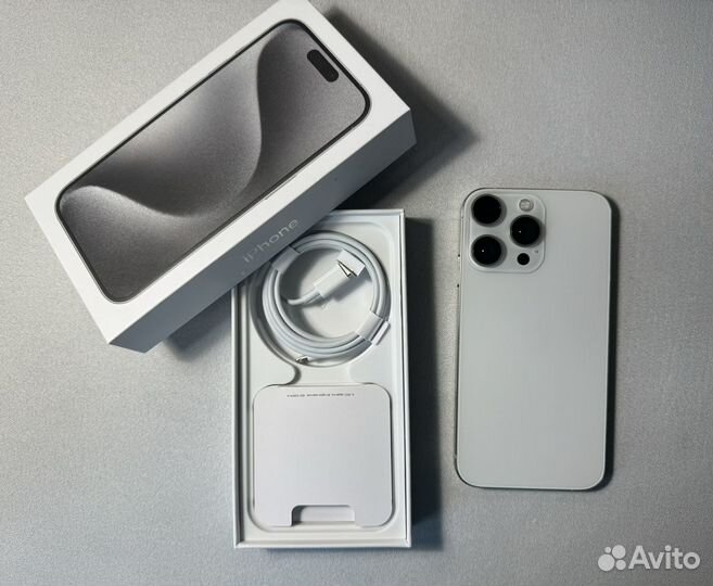 iPhone XR в корпусе 15 pro,128 gb, Silver
