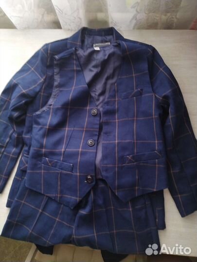 Костюм классический для мальчика 130