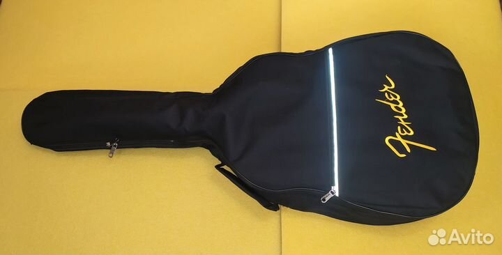Гитарный чехол и принадлежности Fender, Savarez