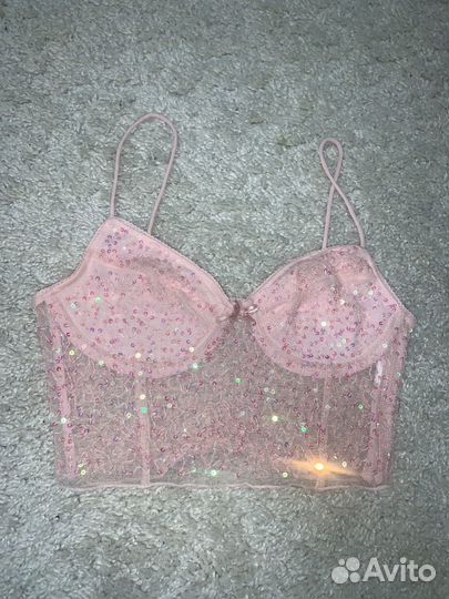 Кроп топ bershka