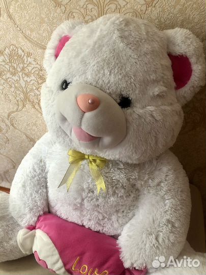 Плюшевый медведь