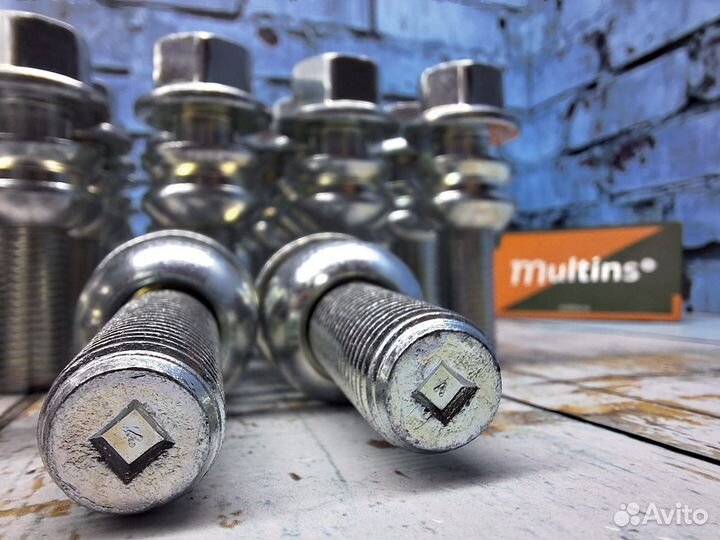 Болты для Volkswagen Touareg под оригинальный диск