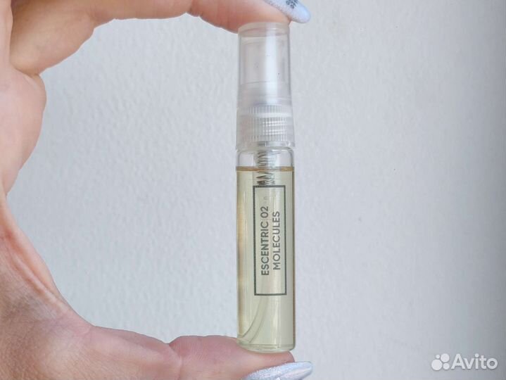 Fleur narcotique, Baccarat, Molecule