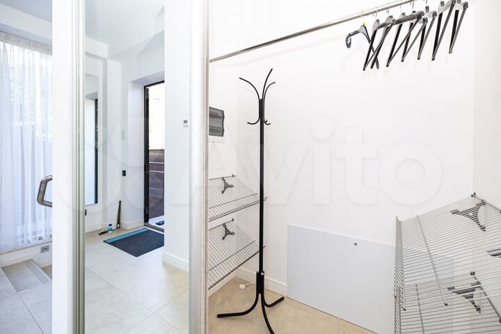 Дом 200 м² на участке 2 сот.