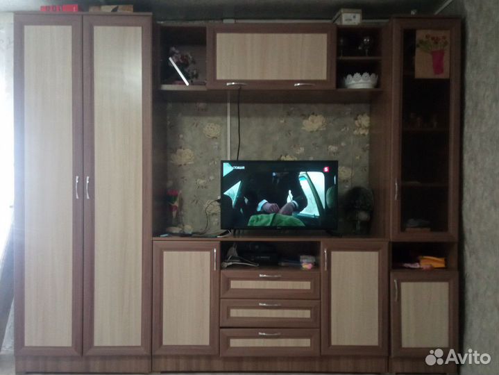 Стенка в гостиную со шкафом под тв бу