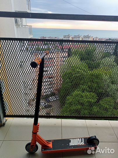 Трюковой самокат prime street