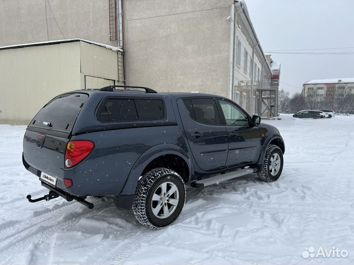 Mitsubishi L200 2.5 AT, 2008, 260 000 км