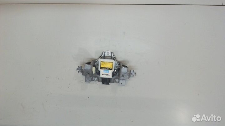 Датчик ускорения Lexus GS, 2013