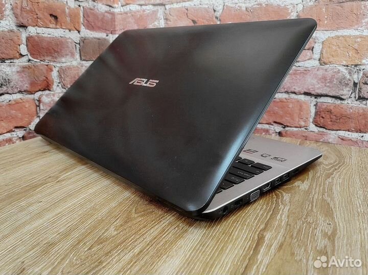 Ноутбук Asus X555 Игровой 2 видеокарты