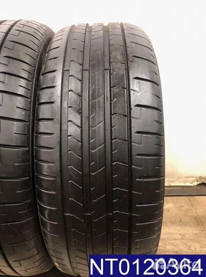 Pirelli P Zero PZ4 225/40 R19 93W