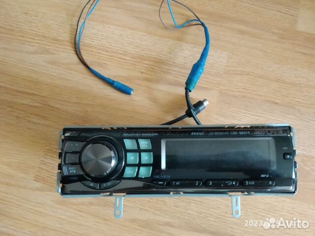 Автомагнитола Alpine CDE-9881R