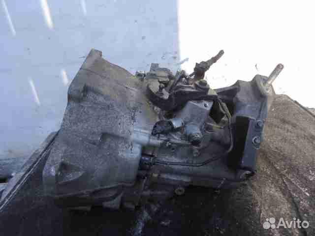 МКПП (механическая коробка переключения передач) F