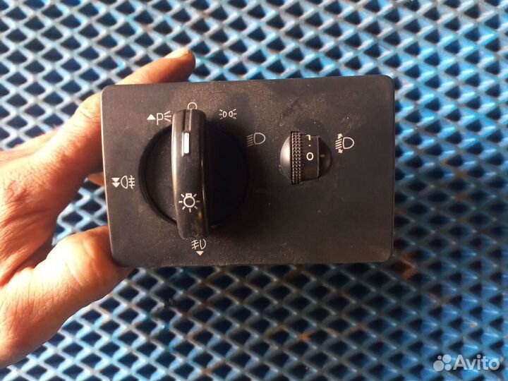 Блок управления светом ford focus 2 с птф