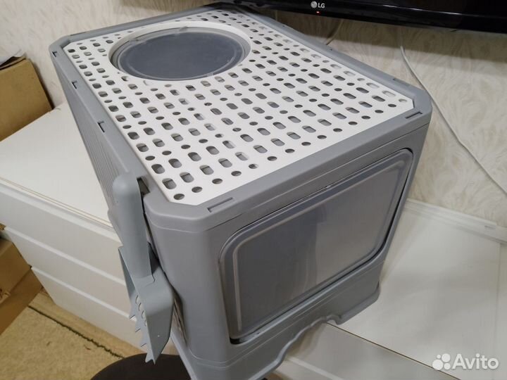 Закрытый лоток для кошек