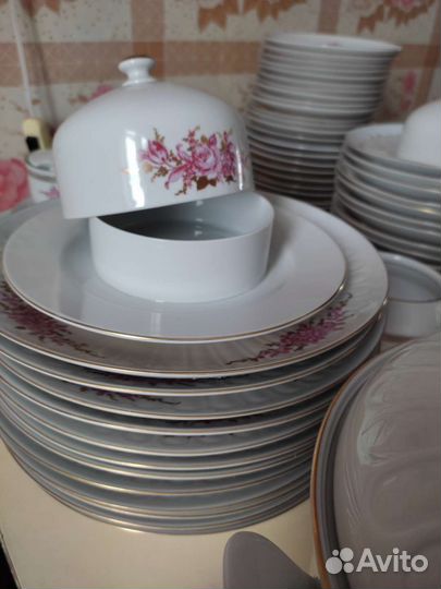 Сервиз столовый ГДР на 12 персон