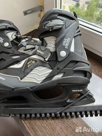 Коньки мужские