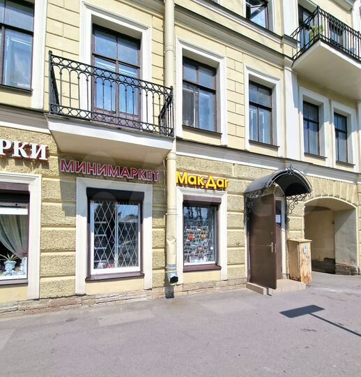 Торговая площадь, 56 м²