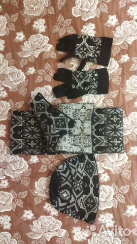 Набор шапка, шарф, перчатки Benetton