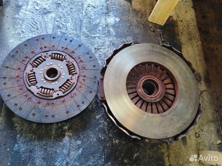 Корзина сцепления в сборе Scania 3 серии