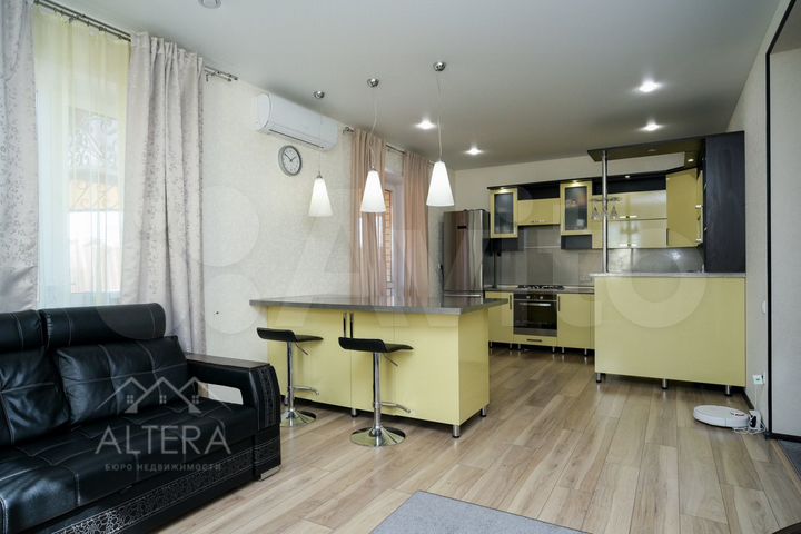 Коттедж 135 м² на участке 5 сот.