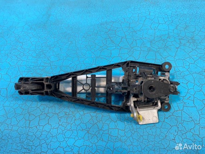 Ручка двери наружная передняя левая Opel Astra H