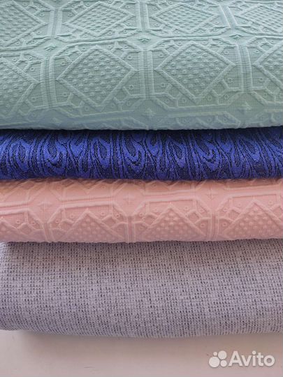 Ткани много