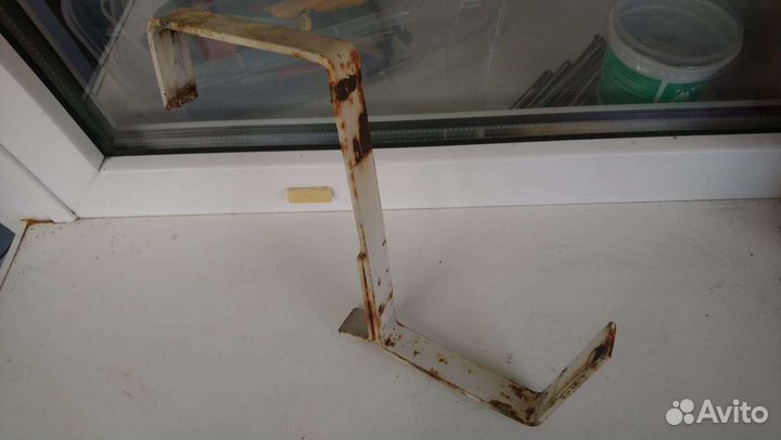 Кронштейн (подвес) для цветов балконный