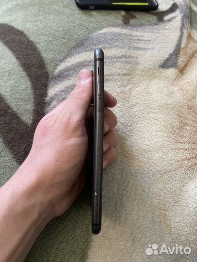 iPhone 8 Plus, 64 ГБ