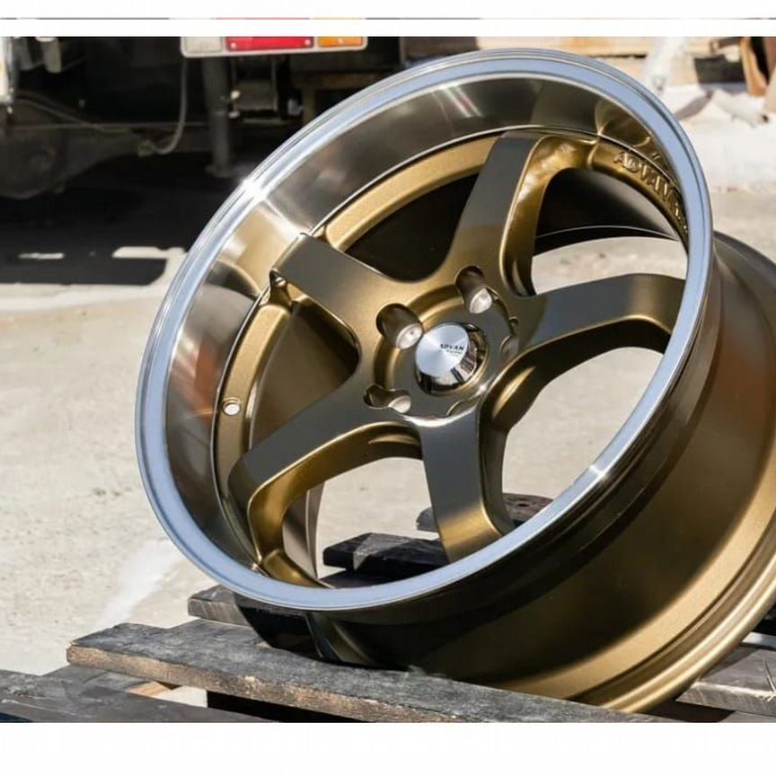 Литые диски Advan RG-D 9×R18 5×114.3