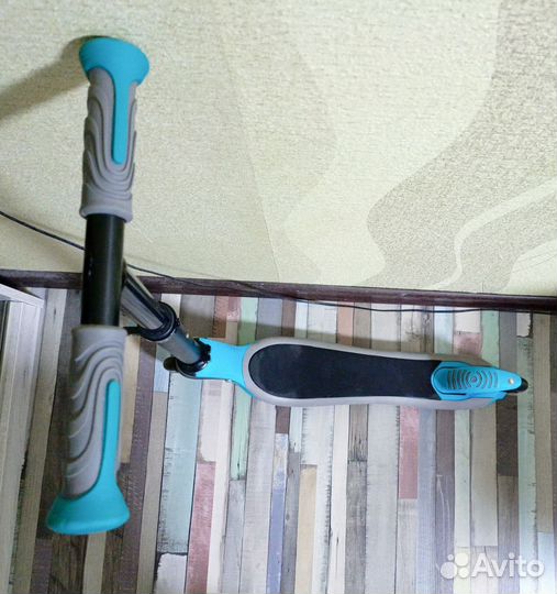 Двухколесный самокат Kreiss