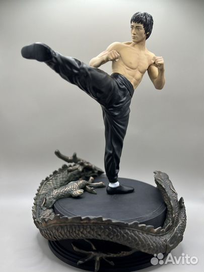 Фигурка Брюс Ли