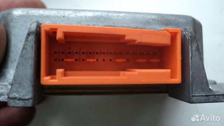 Эбу подушки безопасности Renault Megane 1.6 1997