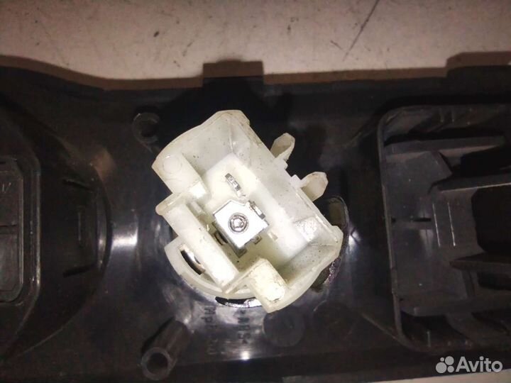 Кнопка включения дифференциала Renault Duster