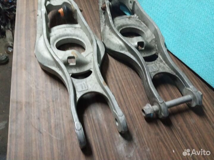 Рычаг Honda Legend KB1