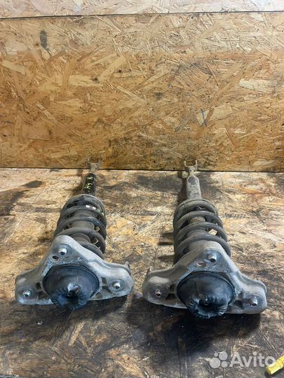 Стойки передние Ауди A4 B6 B7