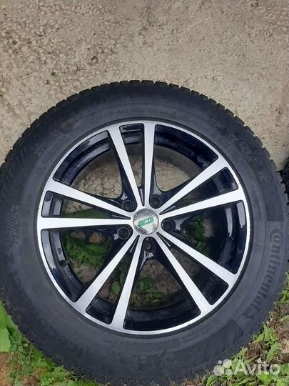 Continental IceContact 2 215/65 R17