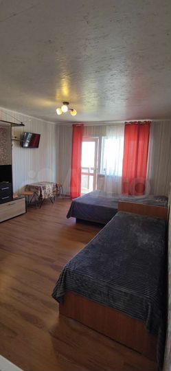 Комната 20 м² в 1-к., 1/2 эт.