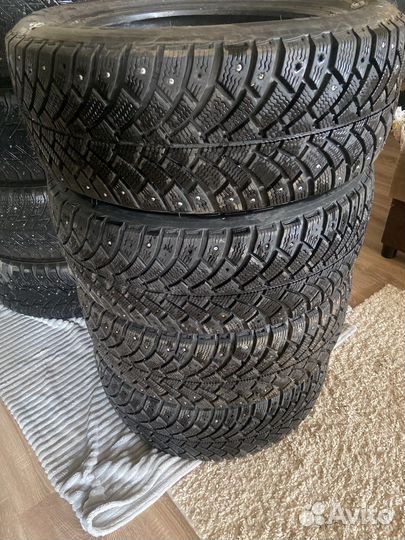 Bfgoodrich G-Force Stud 205/55 R16