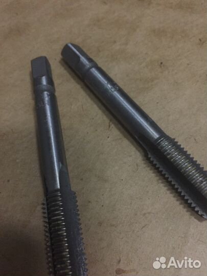 В коллекцию СССР метчики левые + плашки