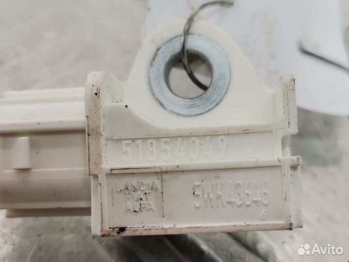 Датчик удара Fiat Bravo 2 2009 51854049
