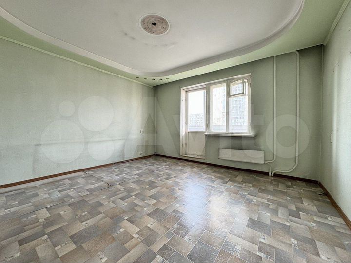 4-к. квартира, 85 м², 5/9 эт.